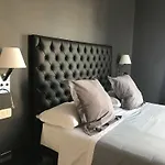 Casa Pacifico Bed & Breakfast 4*