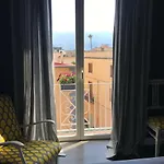 Casa Pacifico Bed & Breakfast