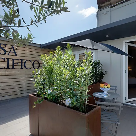 Casa Pacifico Nocleg ze śniadaniem 4*