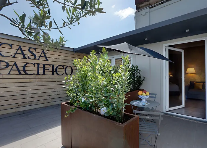 Casa Pacifico Bed & Breakfast 4*